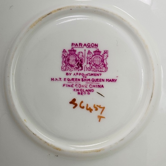 Paragon Double Warrant Tea Cup & Saucer Floral Multi Color England Gold Trim Vtg - Picture 12 of 15